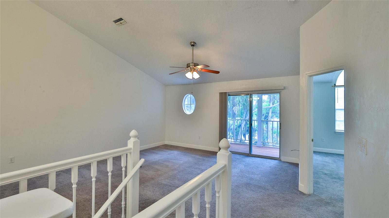 Image 3 of 34 For 156 Grand Oaks Circle
