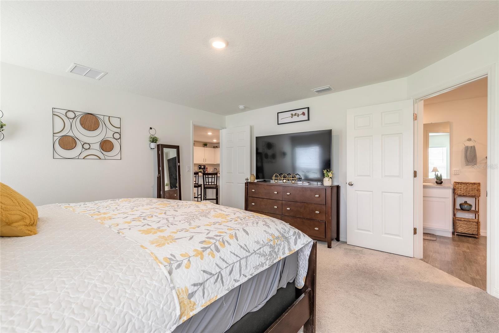 Image 12 of 50 For 49 Llama Trail