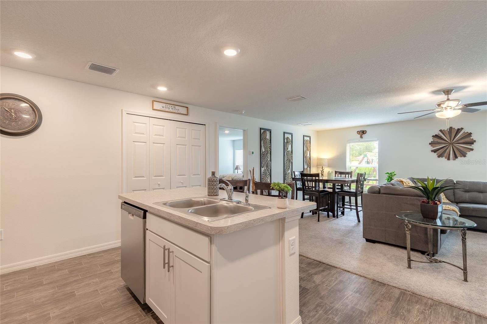 Image 31 of 50 For 49 Llama Trail