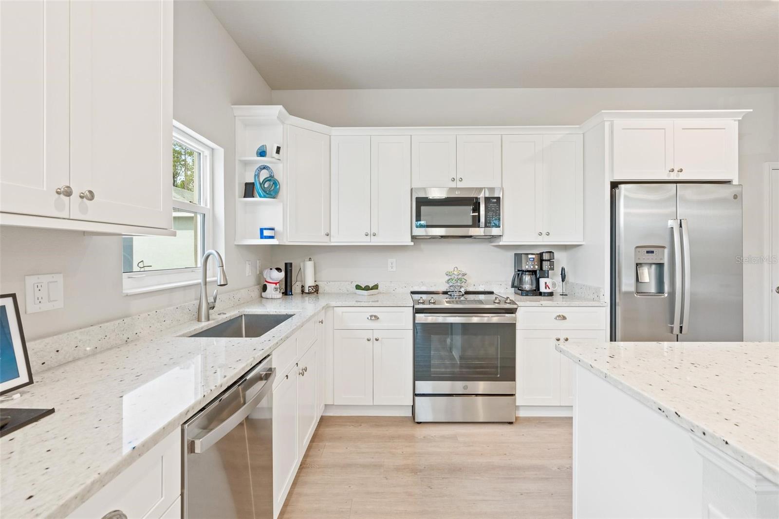 Image 10 of 32 For 3098 Meleto Boulevard