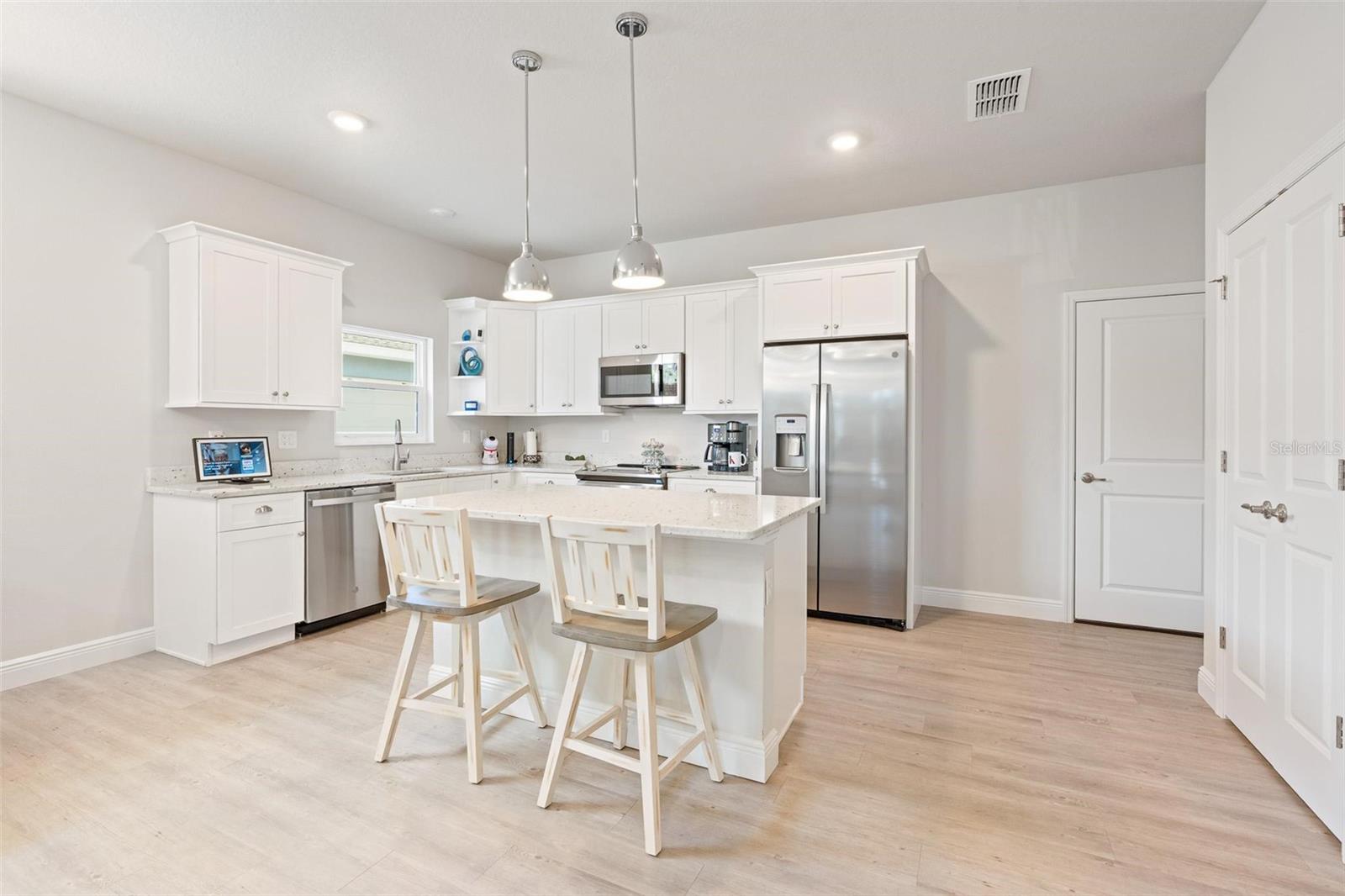 Image 9 of 32 For 3098 Meleto Boulevard