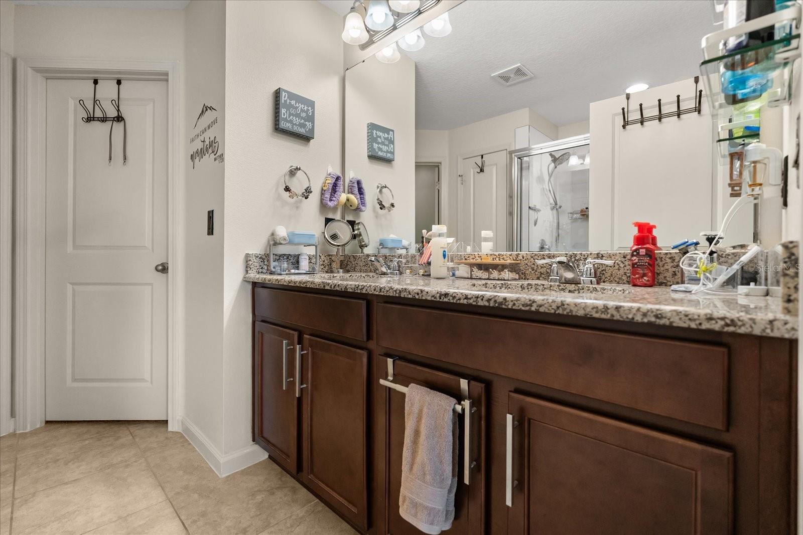 Image 12 of 28 For 815 Fillmore Court