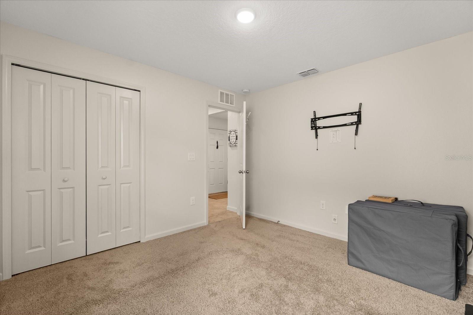 Image 20 of 28 For 815 Fillmore Court