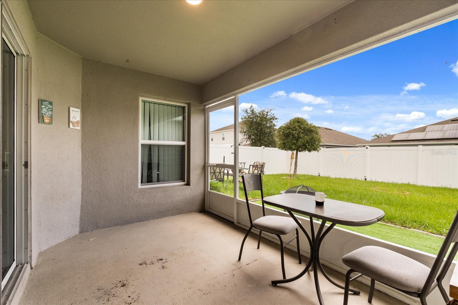 Image 22 of 28 For 815 Fillmore Court
