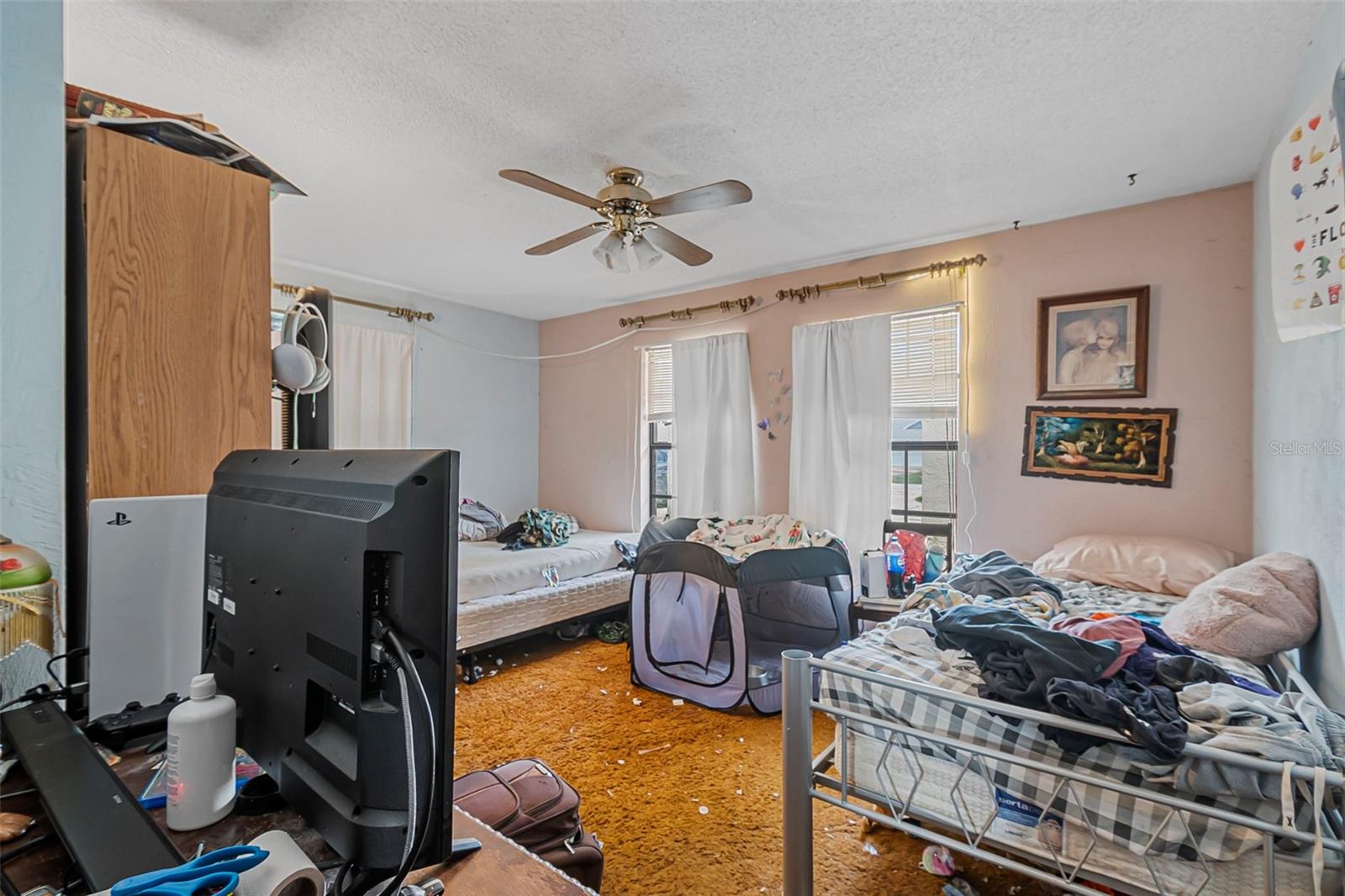 Image 11 of 28 For 725 Merrimac Drive