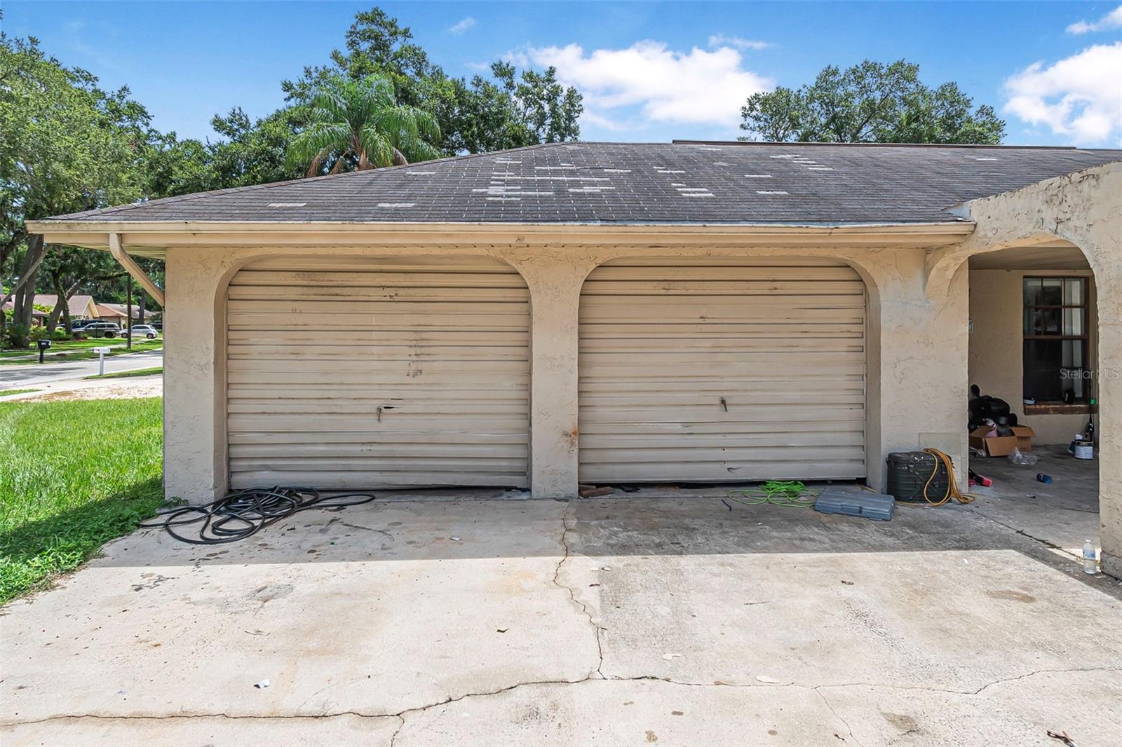 Image 5 of 28 For 725 Merrimac Drive