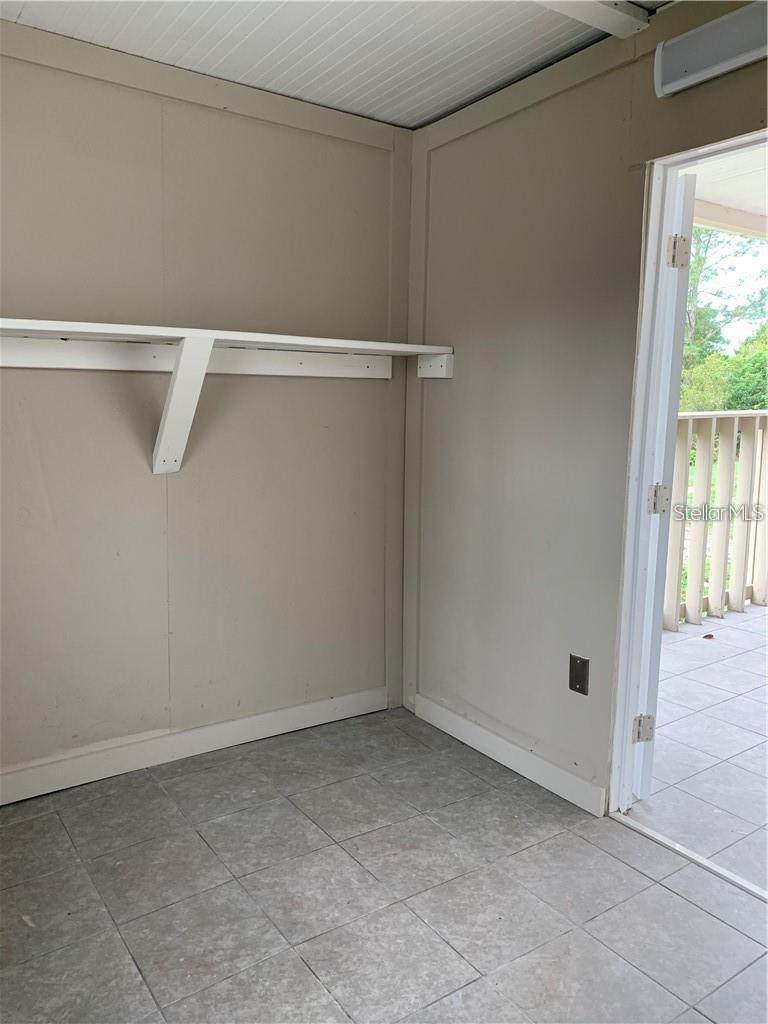 Image 11 of 13 For 21818 Virginia Drive