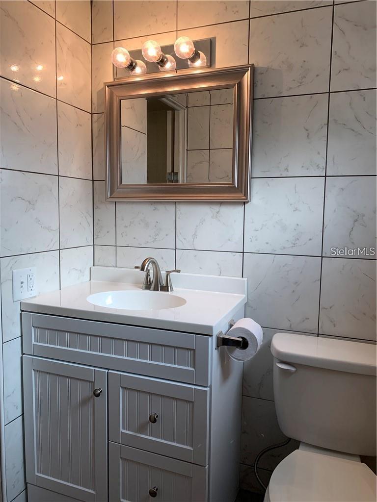 Image 7 of 13 For 21818 Virginia Drive