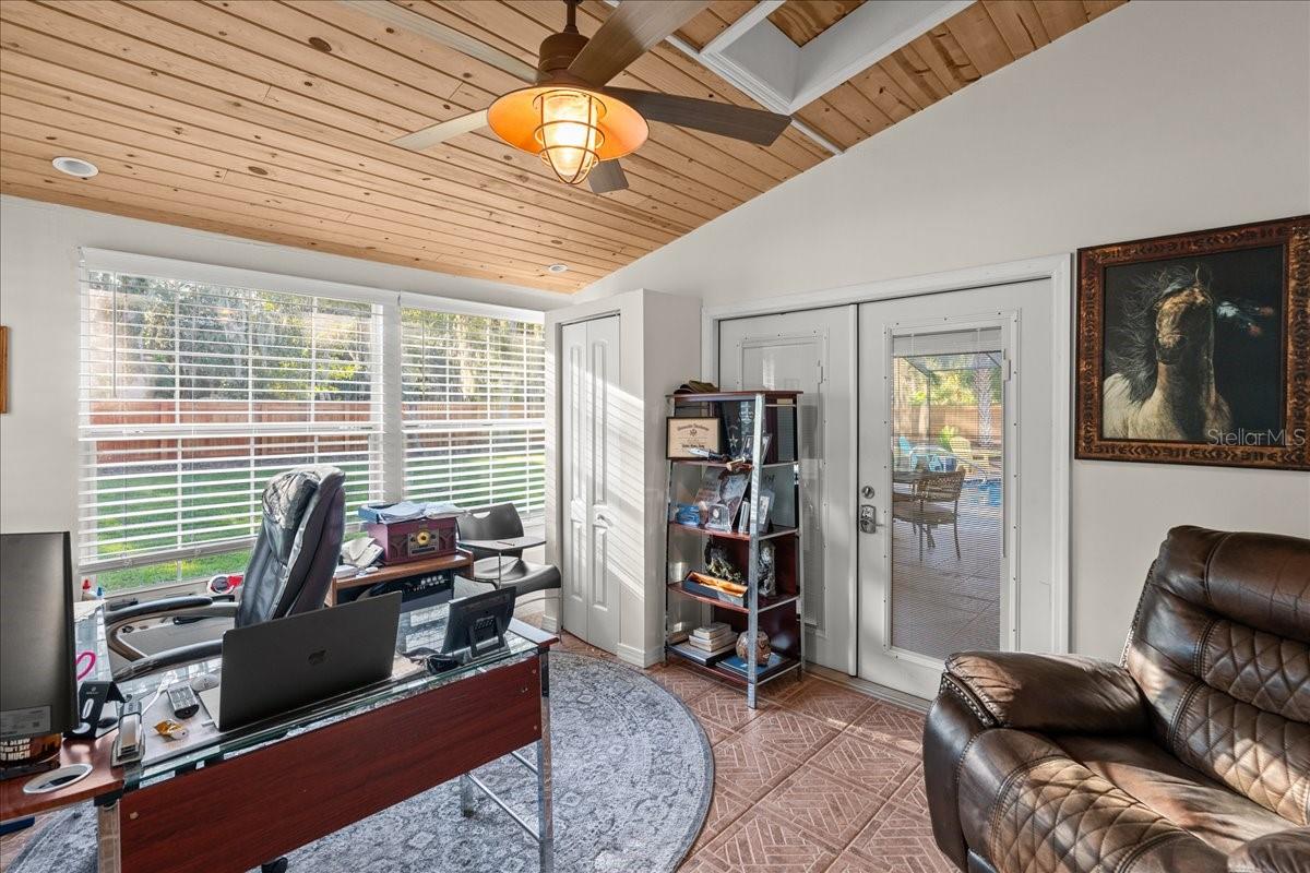Image 14 of 73 For 6248 Palomino Circle
