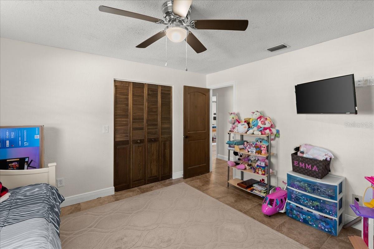 Image 20 of 73 For 6248 Palomino Circle