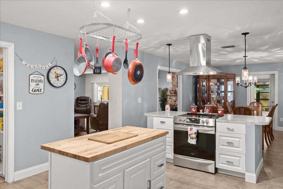 Image 39 of 73 For 6248 Palomino Circle