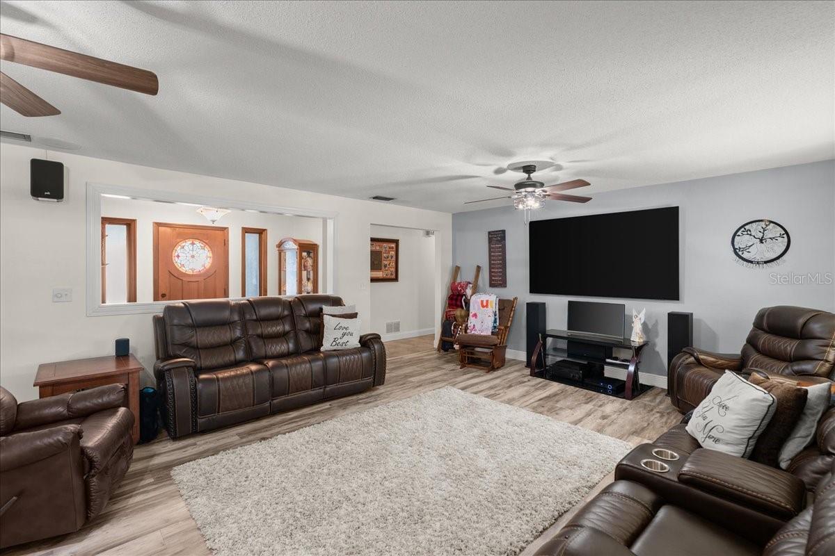 Image 45 of 73 For 6248 Palomino Circle