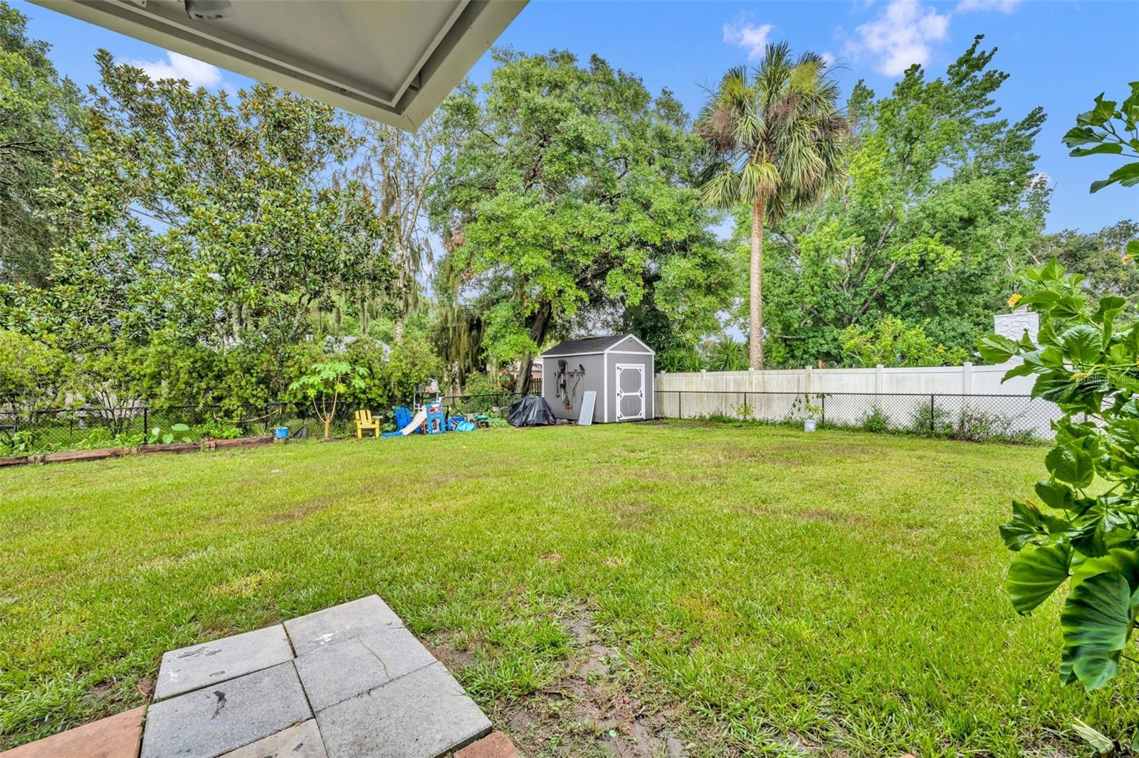 Image 13 of 14 For 40 Blare Drive