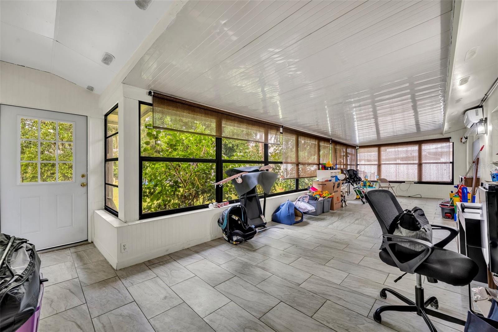 Image 7 of 14 For 40 Blare Drive