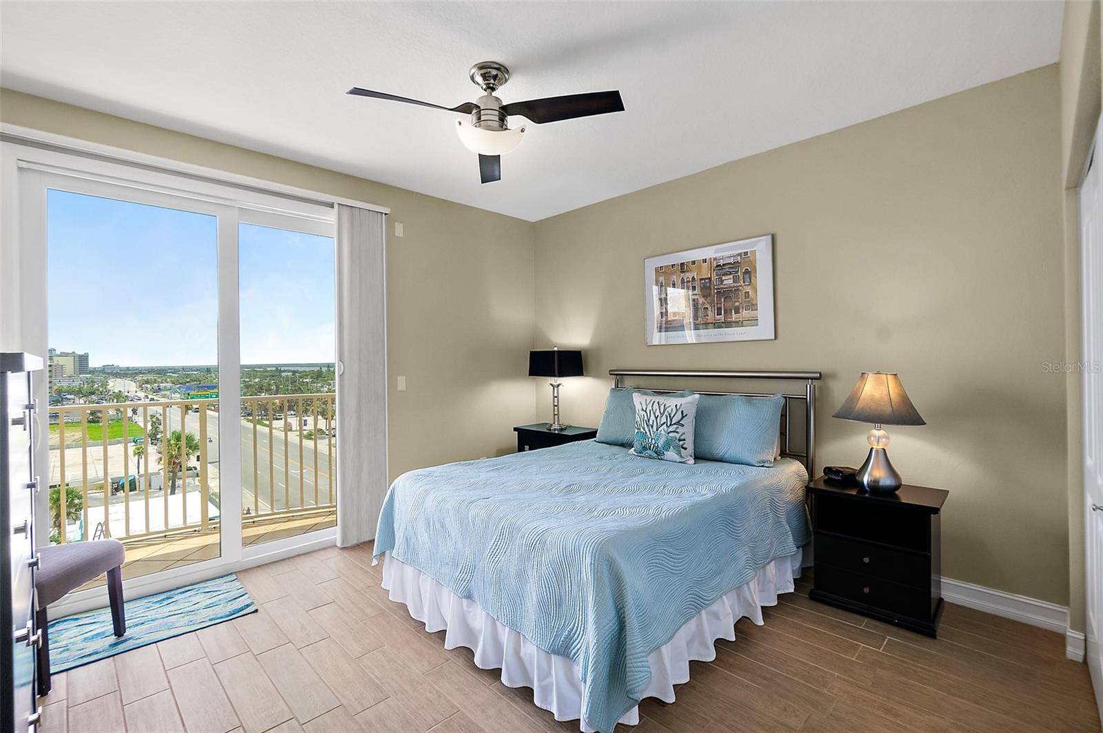 Image 41 of 57 For 3343 Atlantic Avenue 601