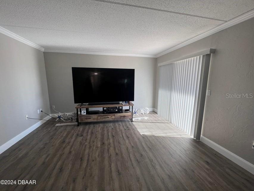 Image 20 of 37 For 1510 Ocean Shore Boulevard 3120