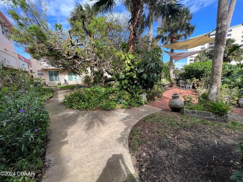 Image 25 of 37 For 1510 Ocean Shore Boulevard 3120
