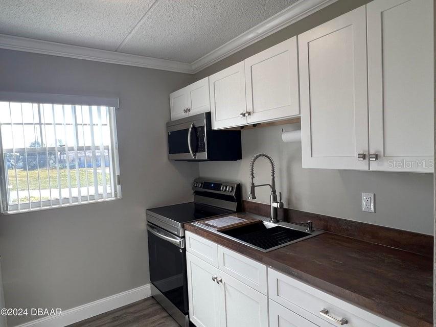 Image 8 of 37 For 1510 Ocean Shore Boulevard 3120