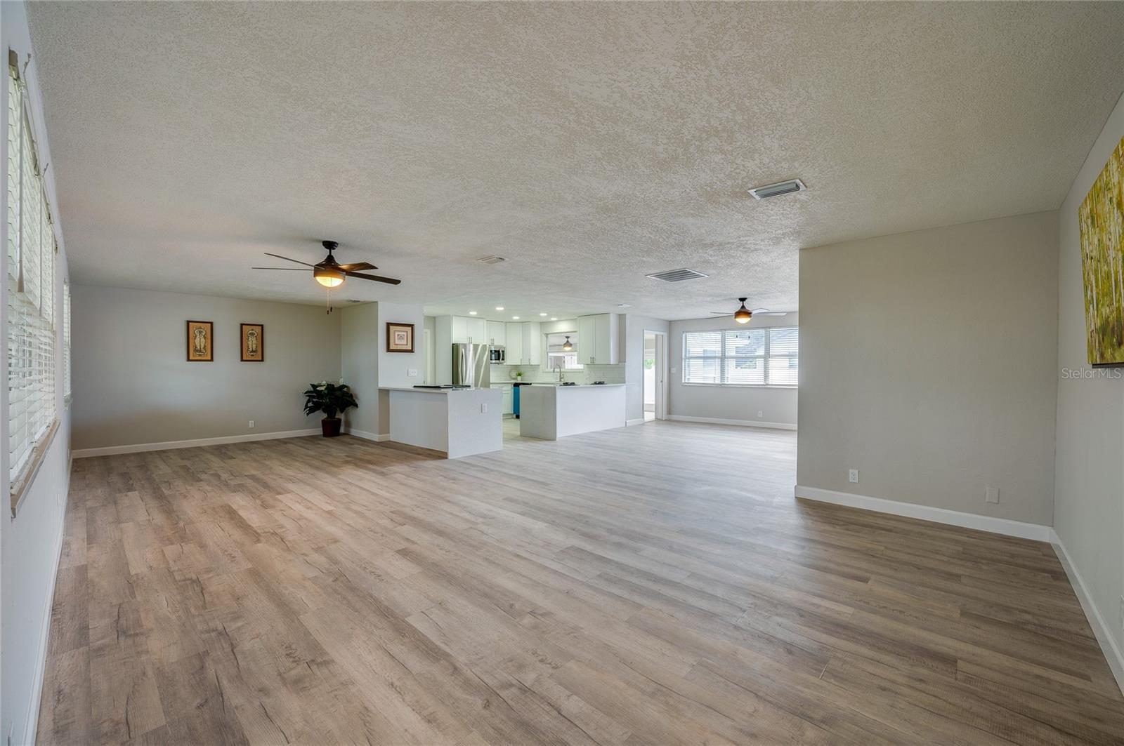 Image 10 of 50 For 2685 John Anderson Drive