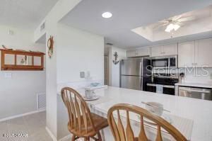 Image 11 of 43 For 2100 Ocean Shore Boulevard 2190