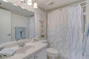 Image 29 of 43 For 2100 Ocean Shore Boulevard 2190