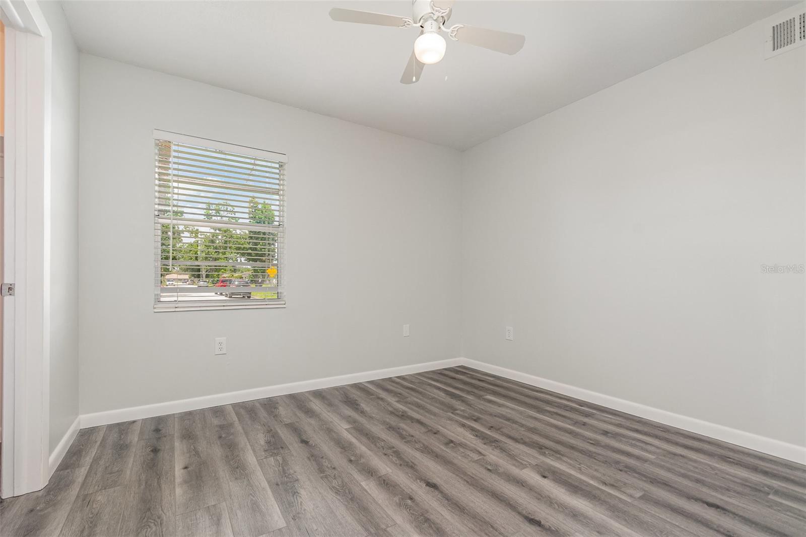 Image 13 of 24 For 1339 Gelwood Avenue