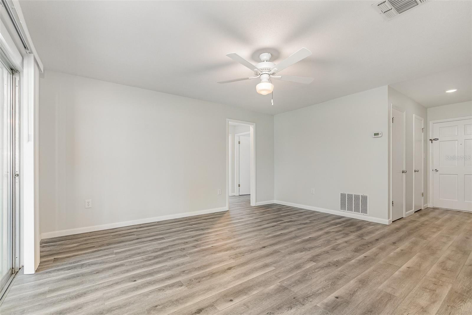 Image 4 of 24 For 1339 Gelwood Avenue
