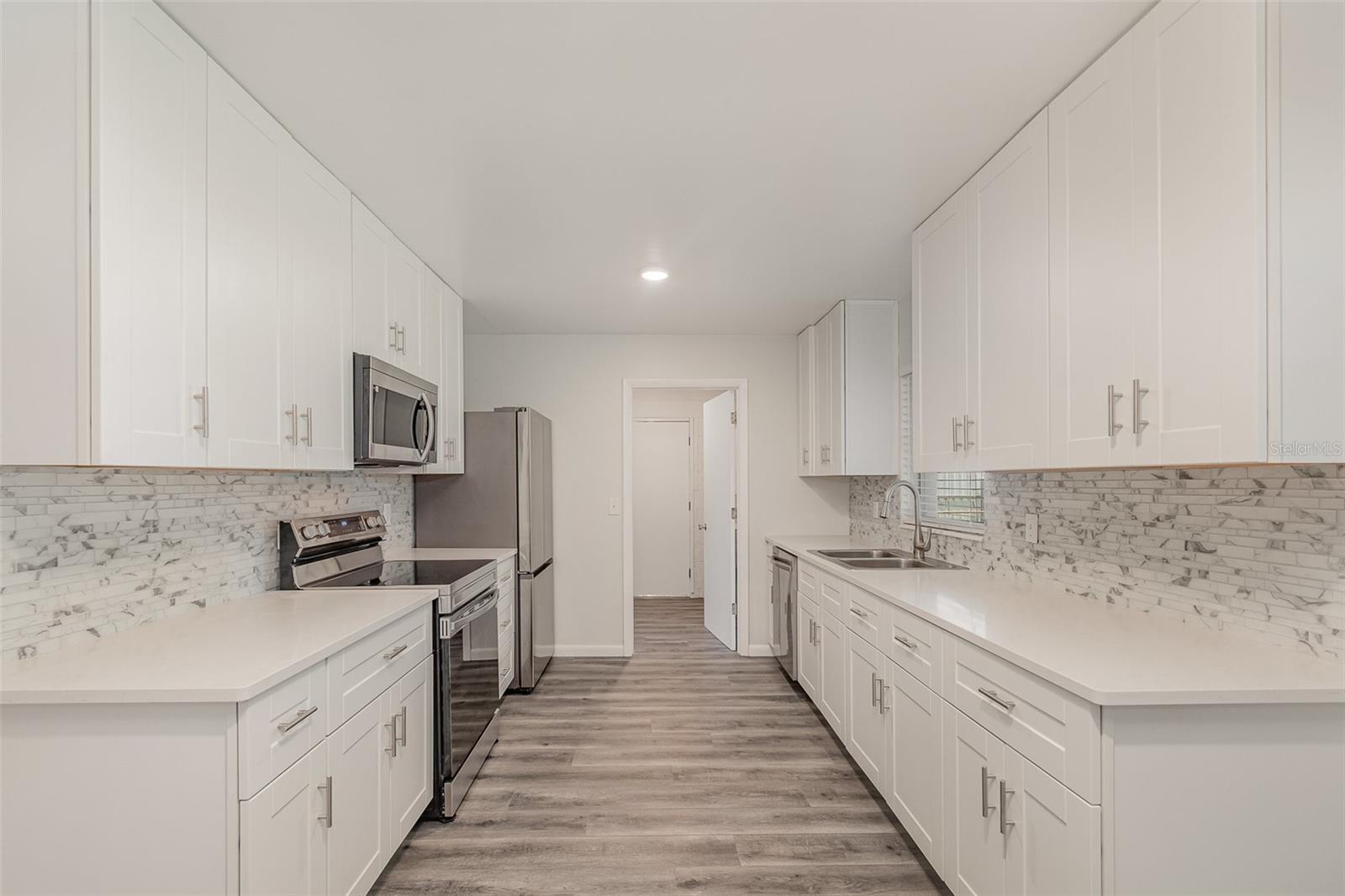 Image 5 of 24 For 1339 Gelwood Avenue