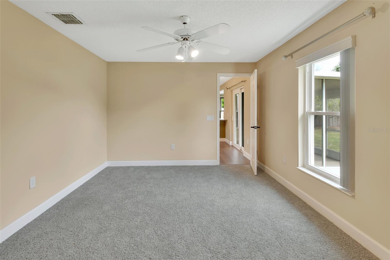Image 11 of 21 For 2471 Oleander Road