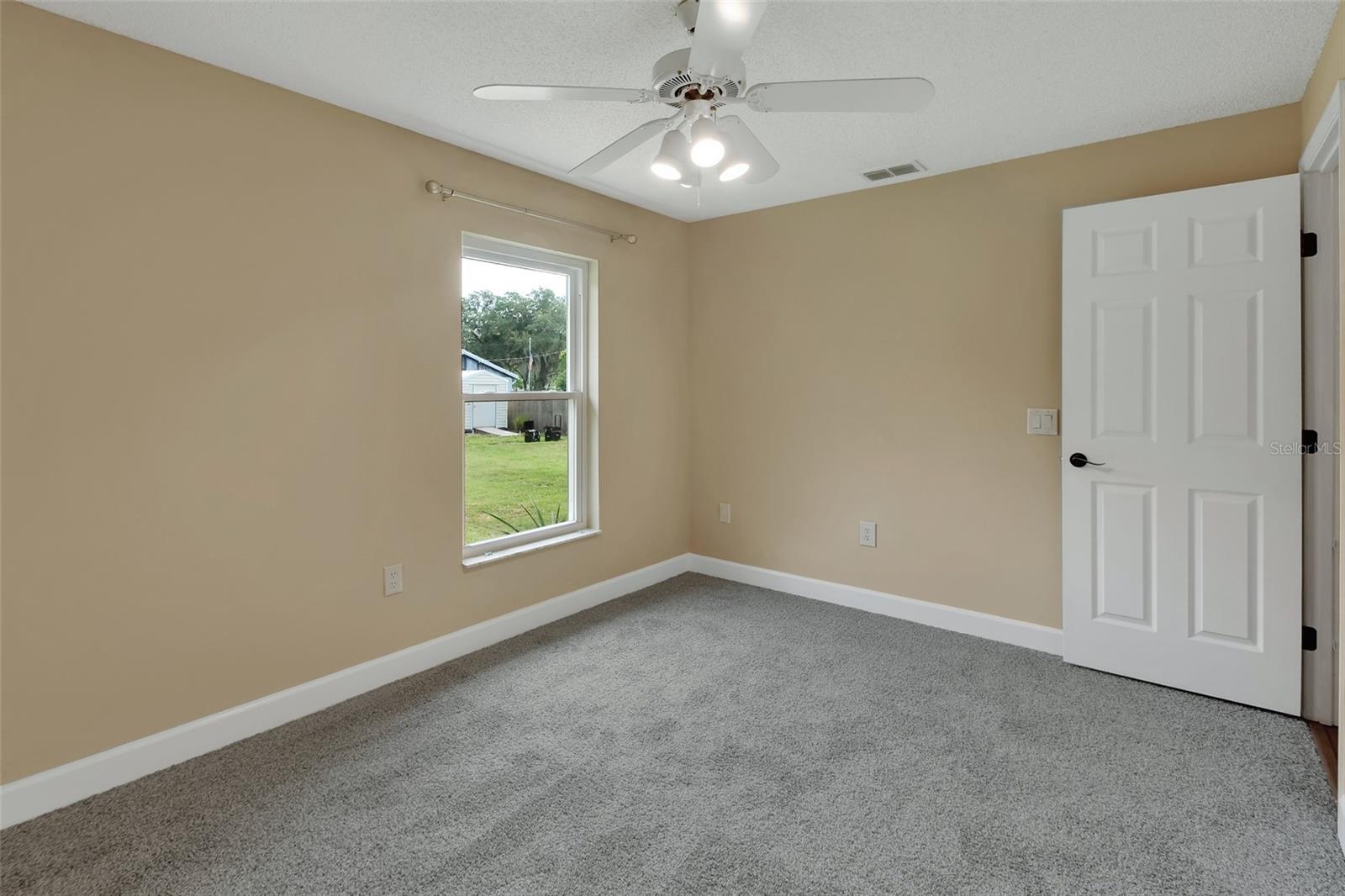Image 14 of 21 For 2471 Oleander Road