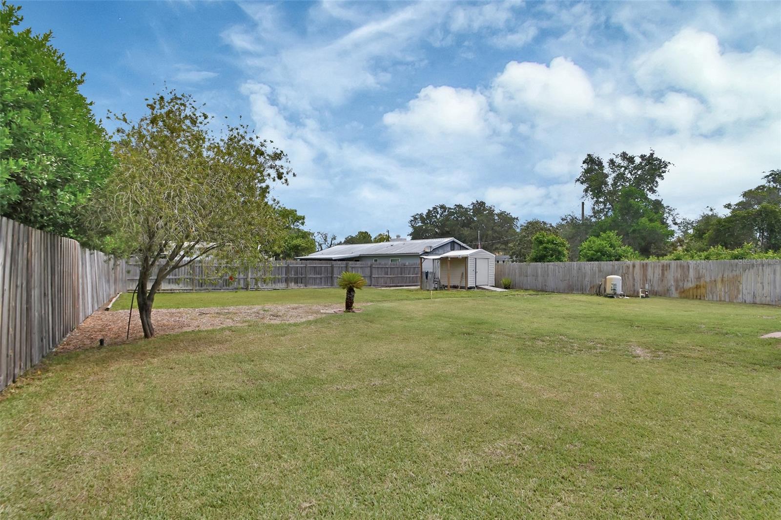 Image 18 of 21 For 2471 Oleander Road