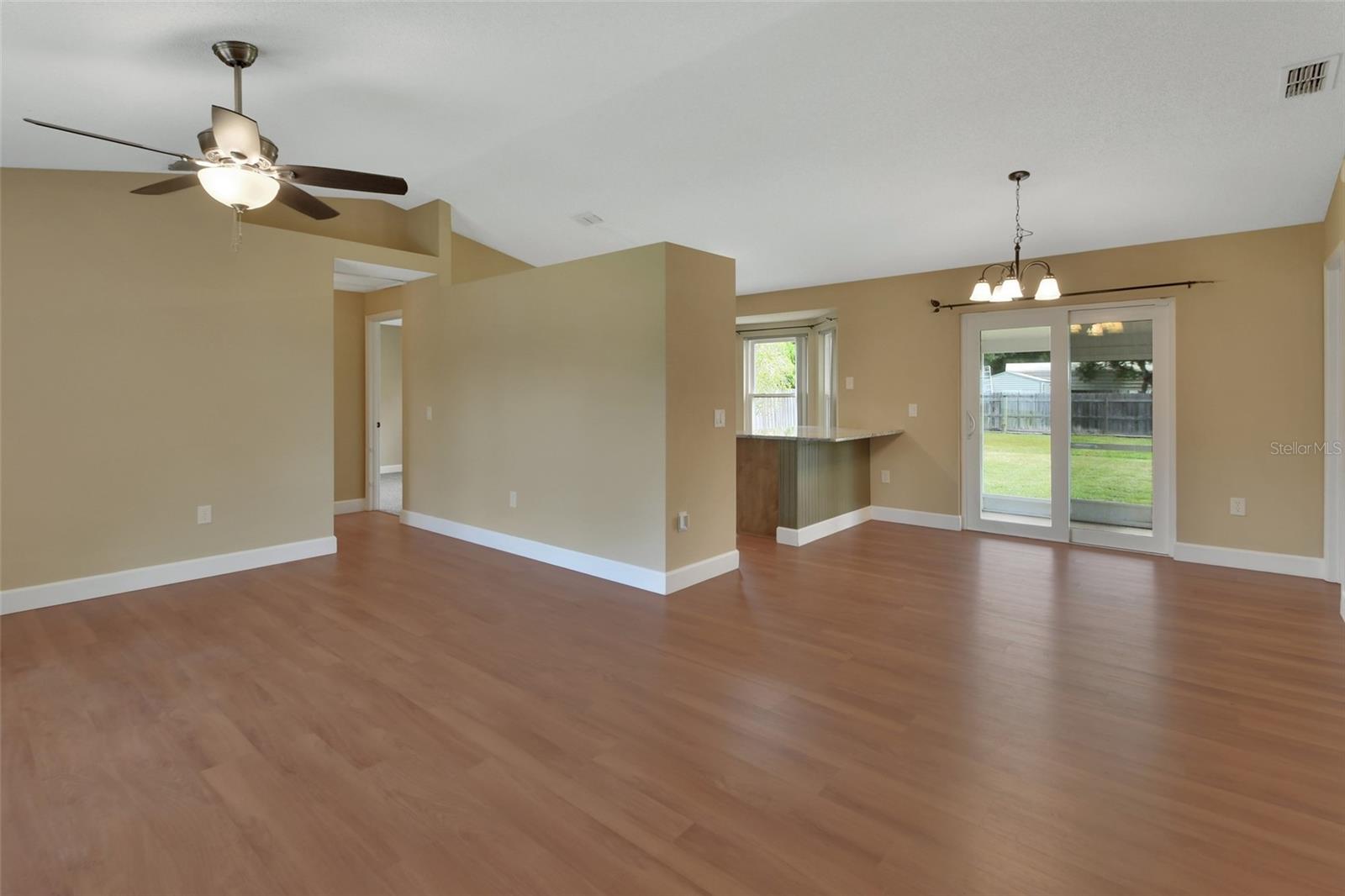 Image 2 of 21 For 2471 Oleander Road