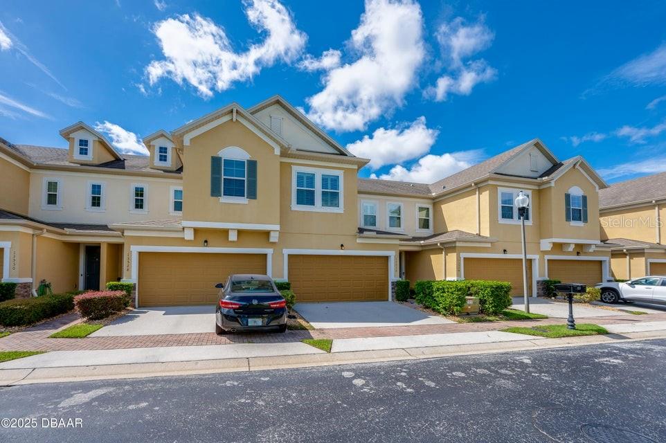 Details for 13526 Fountainbleau Drive, CLERMONT, FL 34711