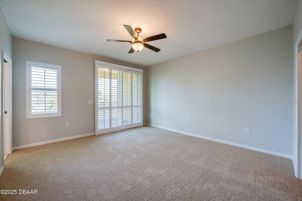 Image 11 of 37 For 13526 Fountainbleau Drive