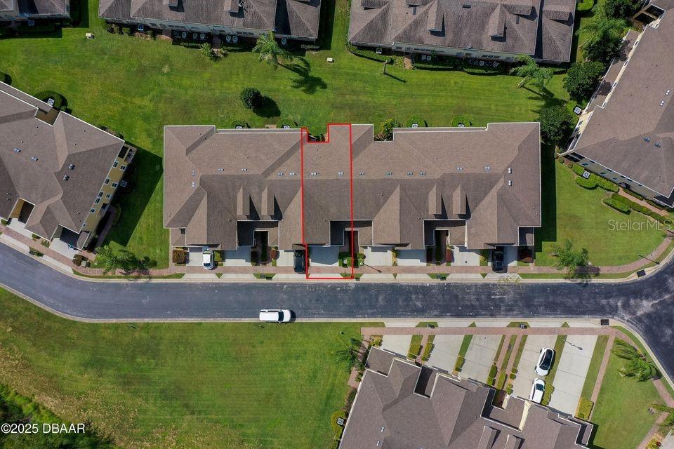 Image 31 of 37 For 13526 Fountainbleau Drive