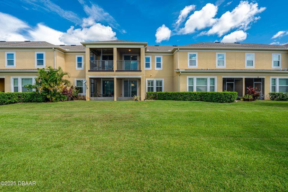 Image 33 of 37 For 13526 Fountainbleau Drive
