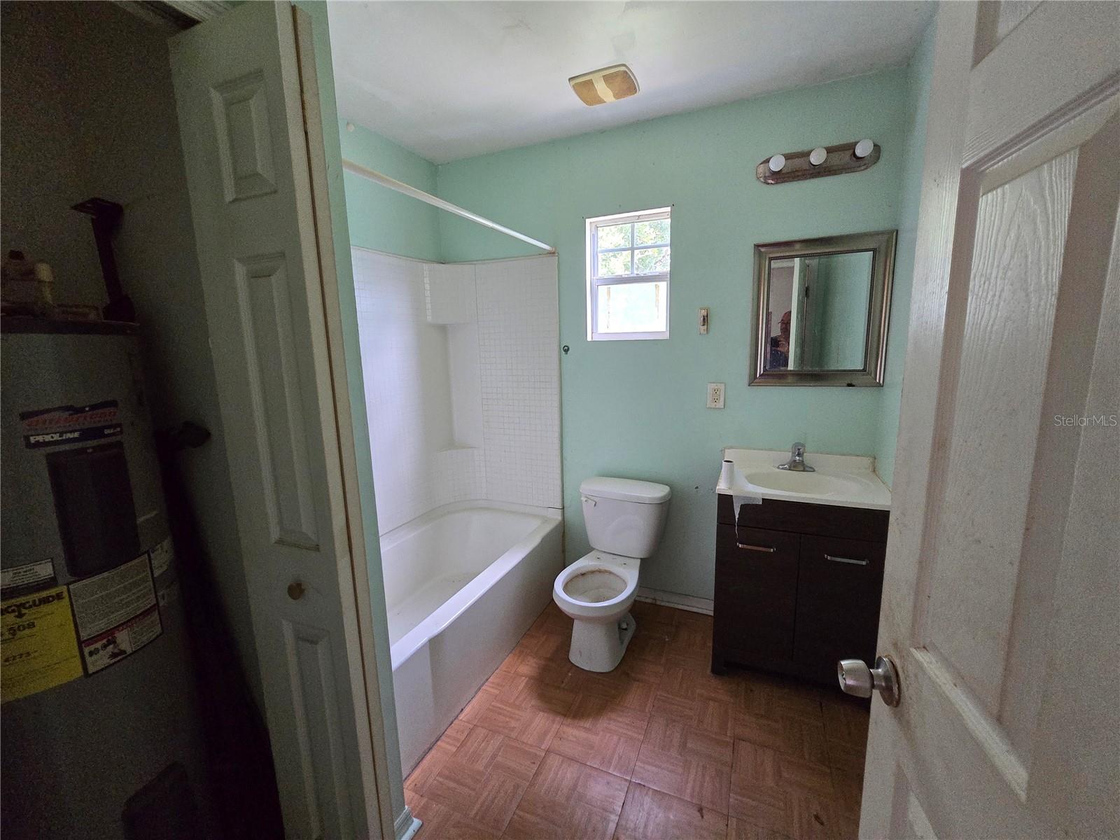 Image 7 of 17 For 545 Washington Street