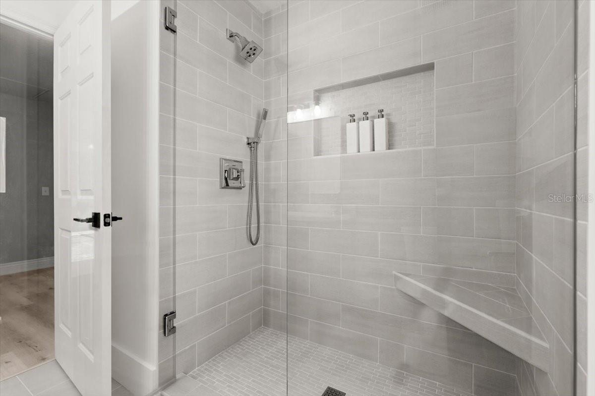 Image 29 of 48 For 9 Circle Creek Way