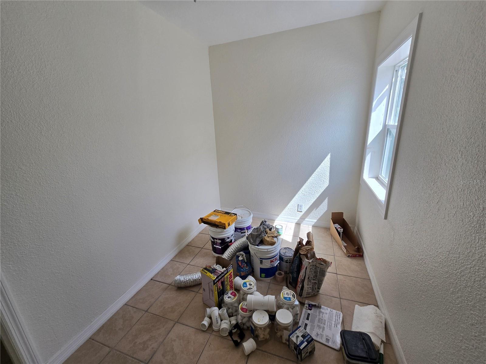 Image 11 of 14 For 541 Washington Street