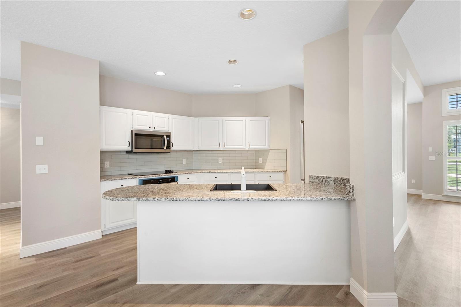 Image 13 of 42 For 317 Alexandra Woods Drive