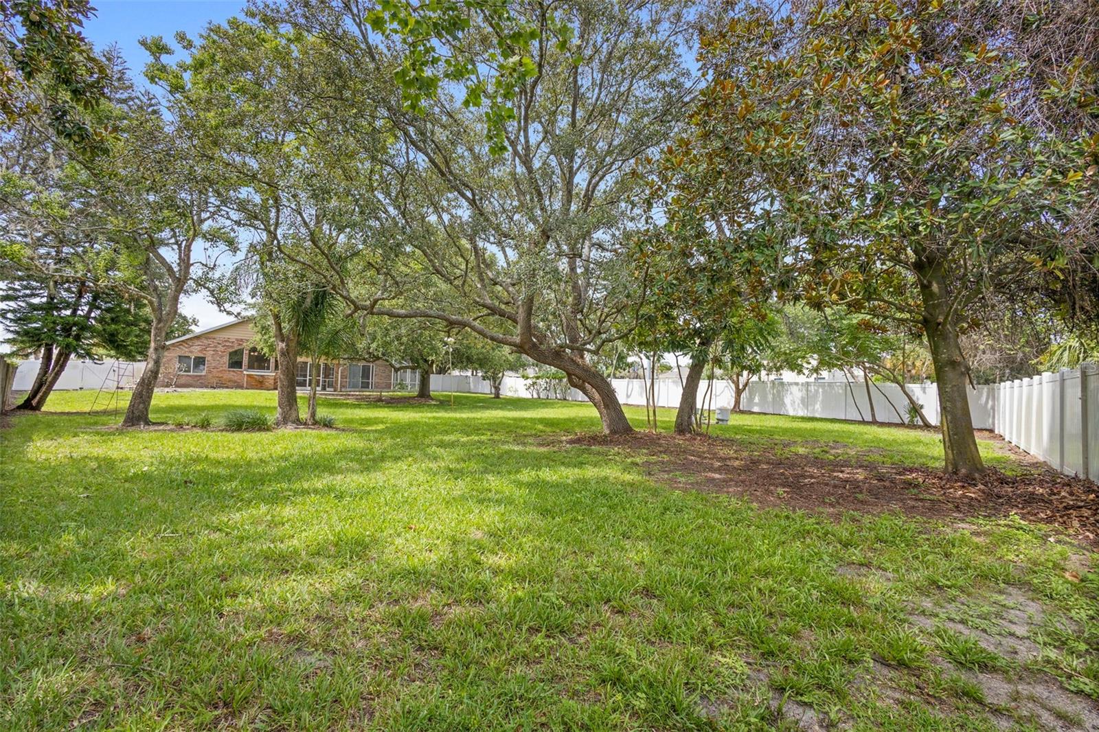 Image 40 of 42 For 317 Alexandra Woods Drive