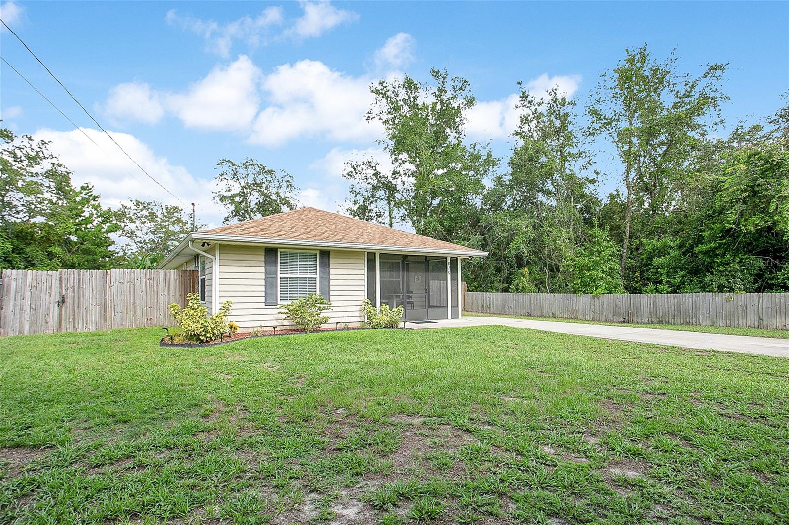 Image 4 of 31 For 819 Buford Avenue