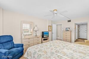 Image 16 of 42 For 1575 Ocean Shore Boulevard 307