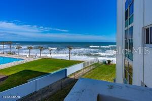 Image 4 of 42 For 1575 Ocean Shore Boulevard 307