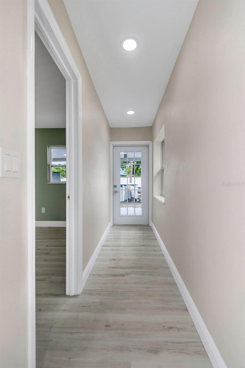 Image 20 of 45 For 4191 71st Avenue N