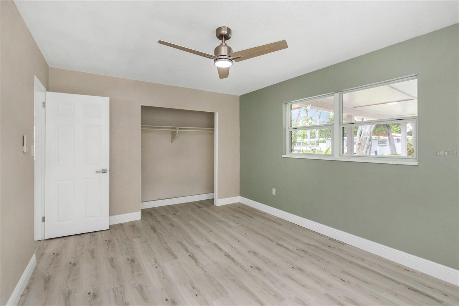 Image 33 of 45 For 4191 71st Avenue N