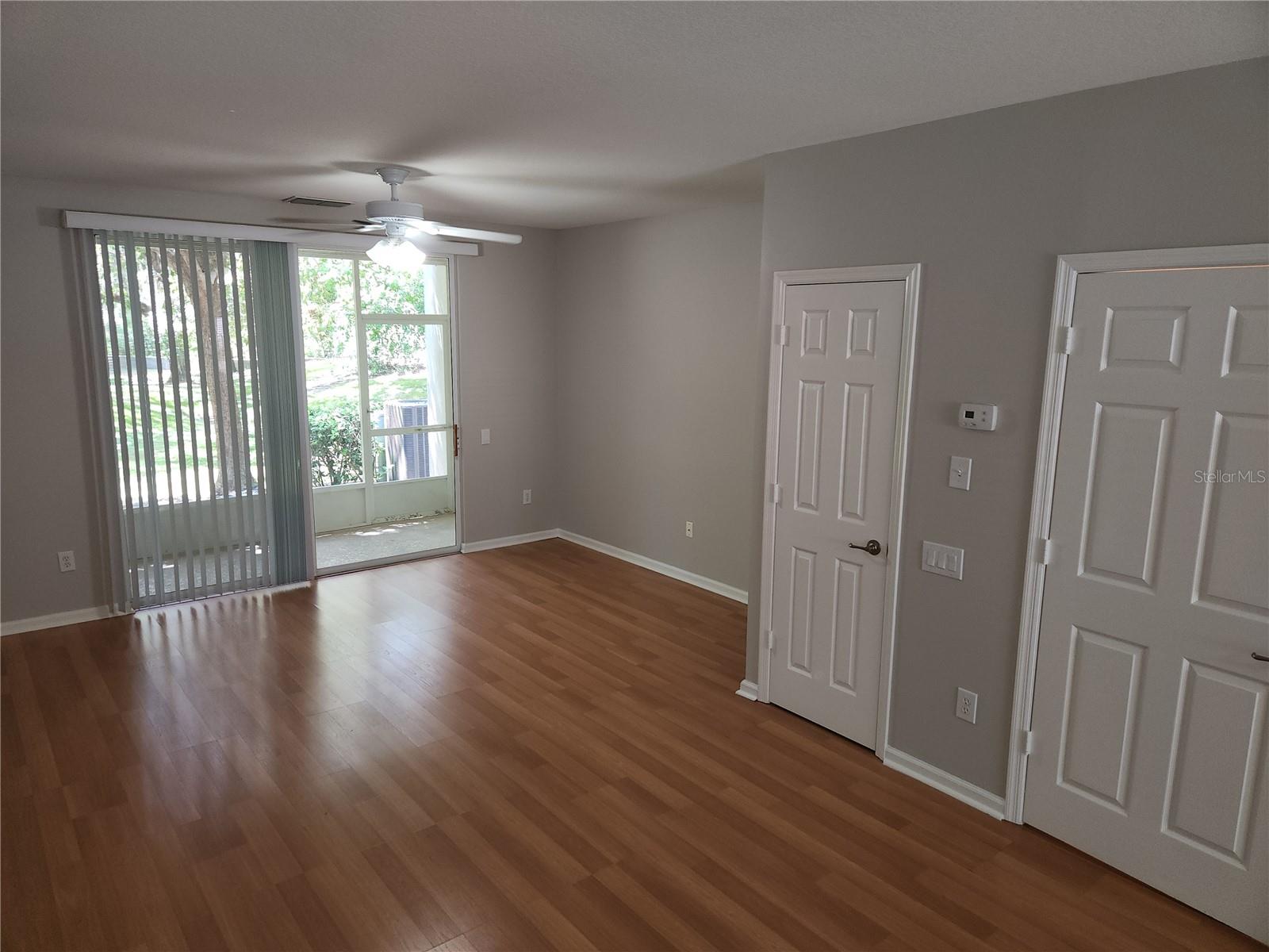 Image 8 of 32 For 1010 Vineland Place
