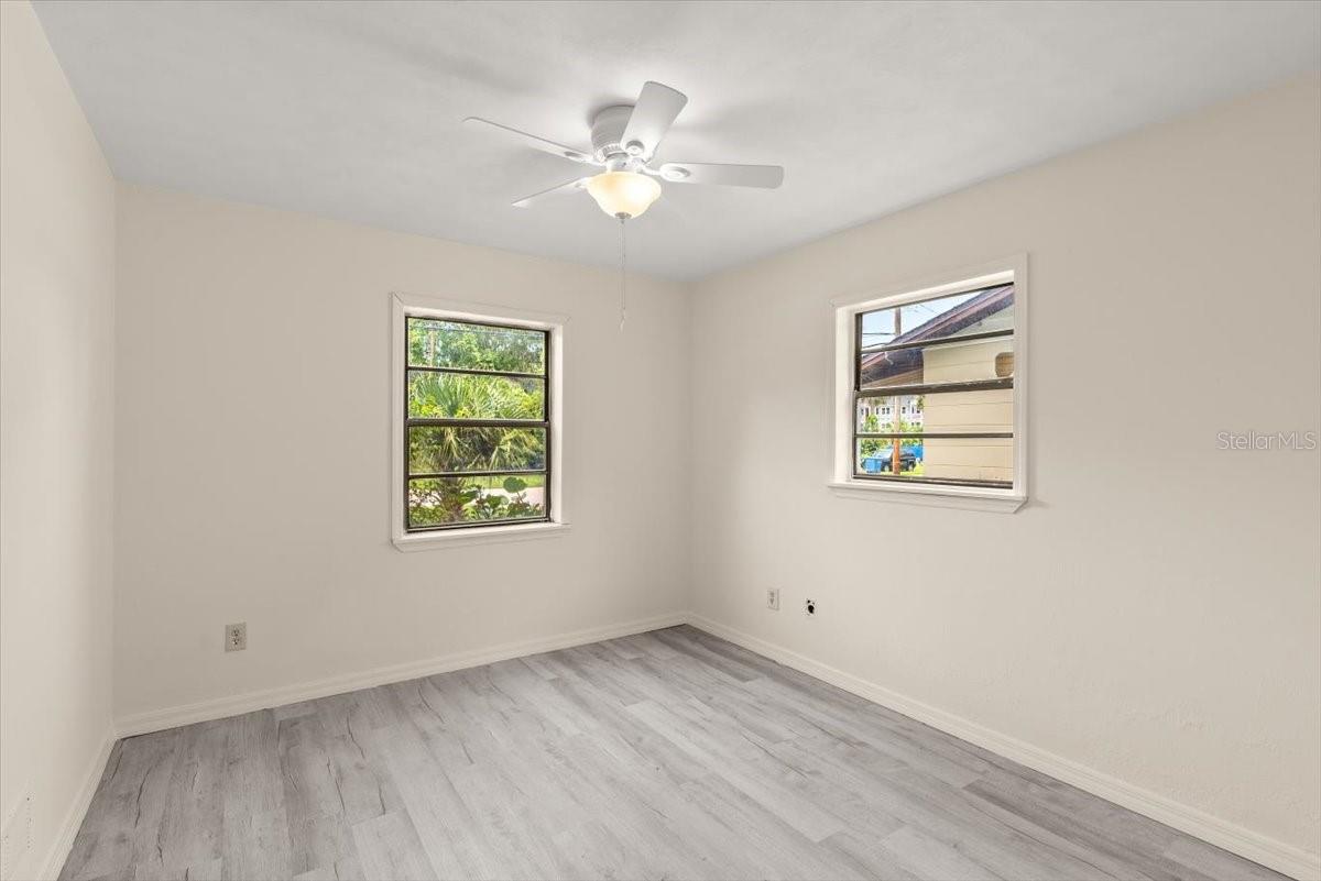 Image 19 of 45 For 1195 10th Street