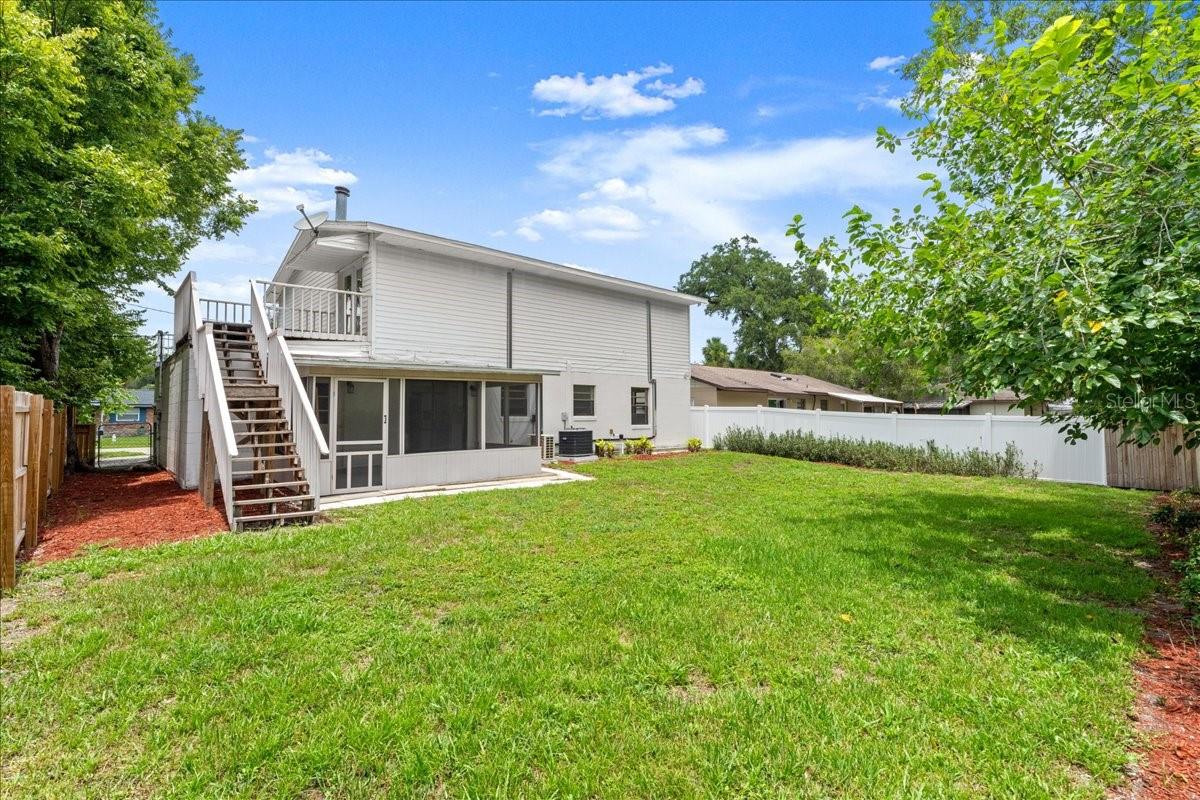 Image 4 of 45 For 1195 10th Street