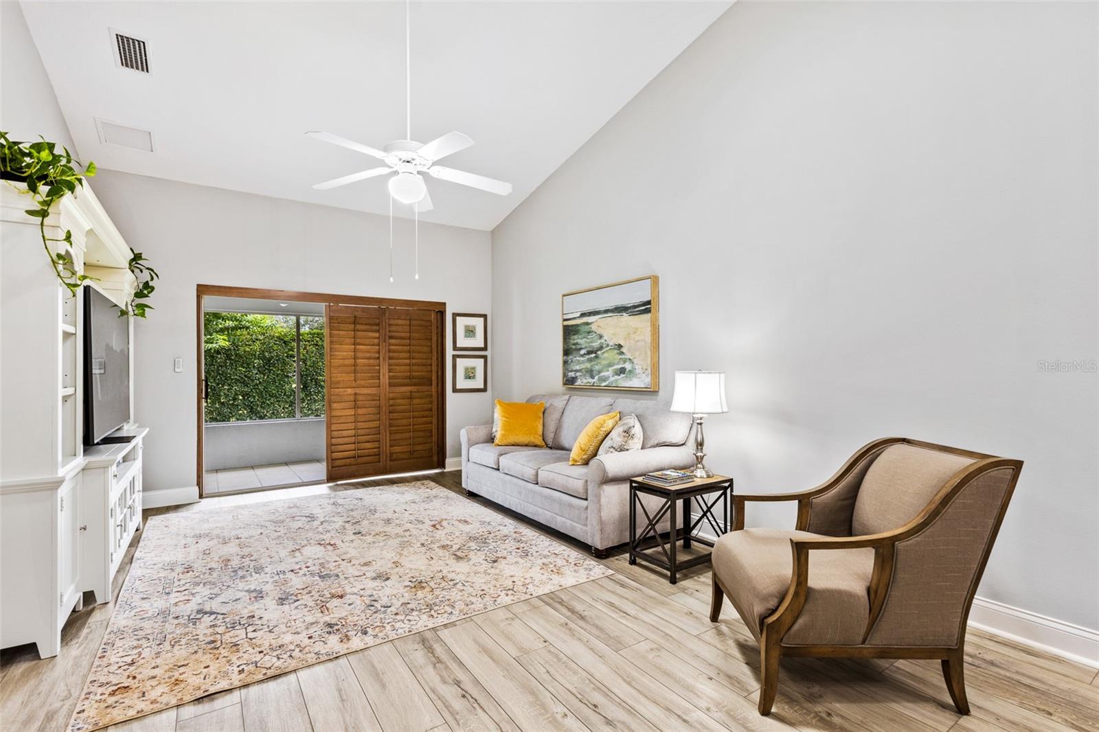 Image 11 of 60 For 1636 Areca Palm Dr